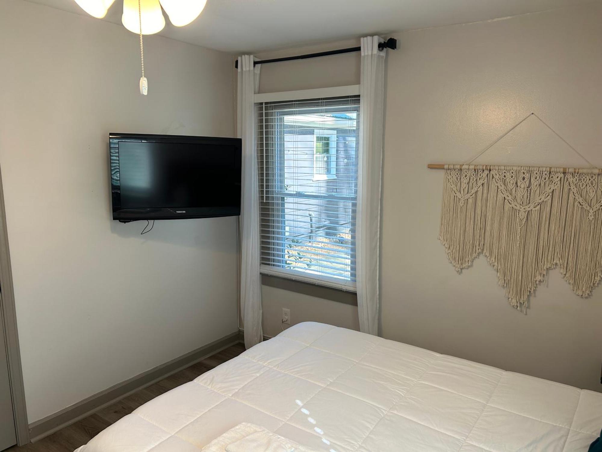 Blue Bungalow W/ Free Golf Cart 1/2 Mi From Square 科文顿 外观 照片